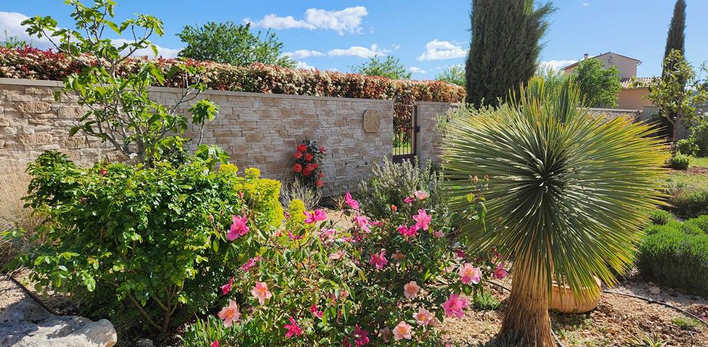 24 jardinet accueil 2