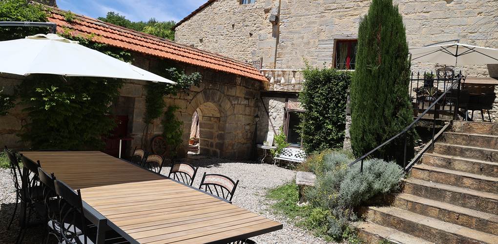 Chateau de Saint Chamarand - Exterieur, terasse et jardin (3)