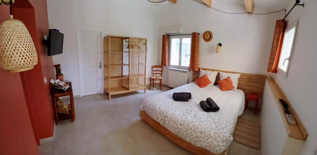 Chambre d'hôtes supérieure CIGALEO