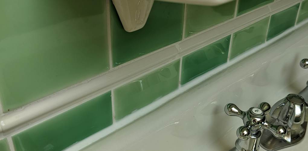 Détail salle de douche de la chambre Jade