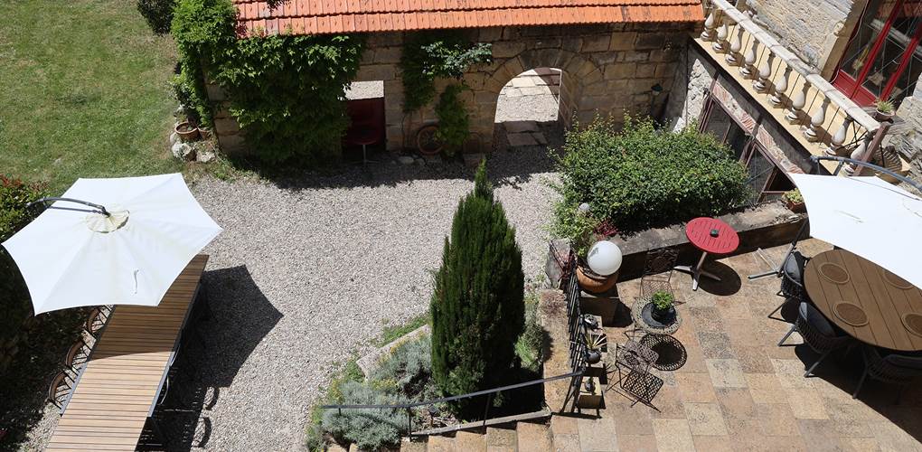 Chateau de Saint Chamarand - Exterieur, terasse et jardin (9)