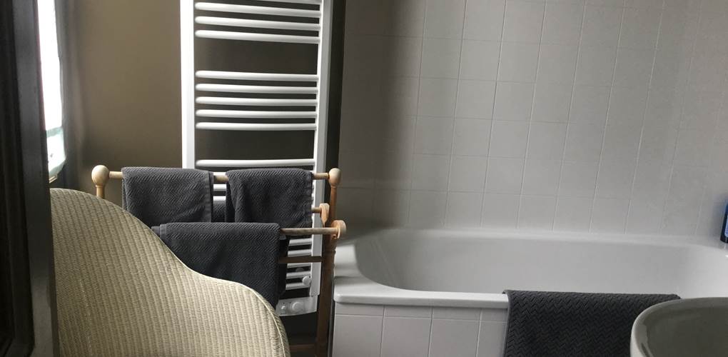 Salle de bain et wc privatifs