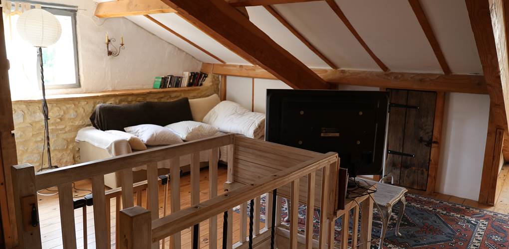 Chateau de Saint Chamarand, la TOUR medievale, mezzanine (2)