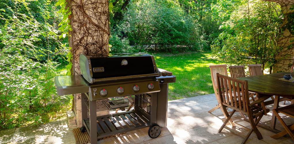 Barbecue WEBER avec plancha