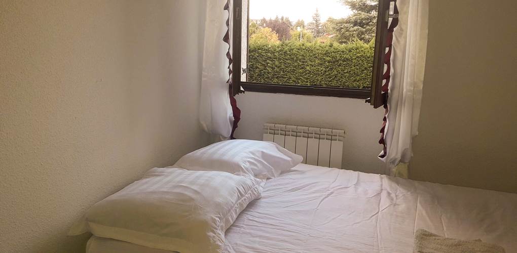 Chambre gite canella ornex les gites de josefine et voltaire ornex