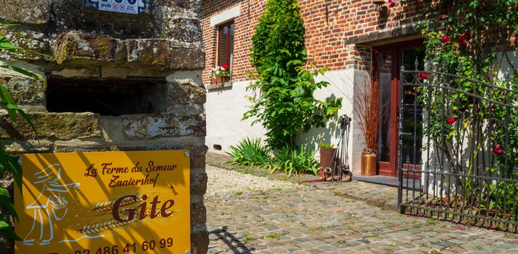Entrée du gite Ingang vakantiehuis