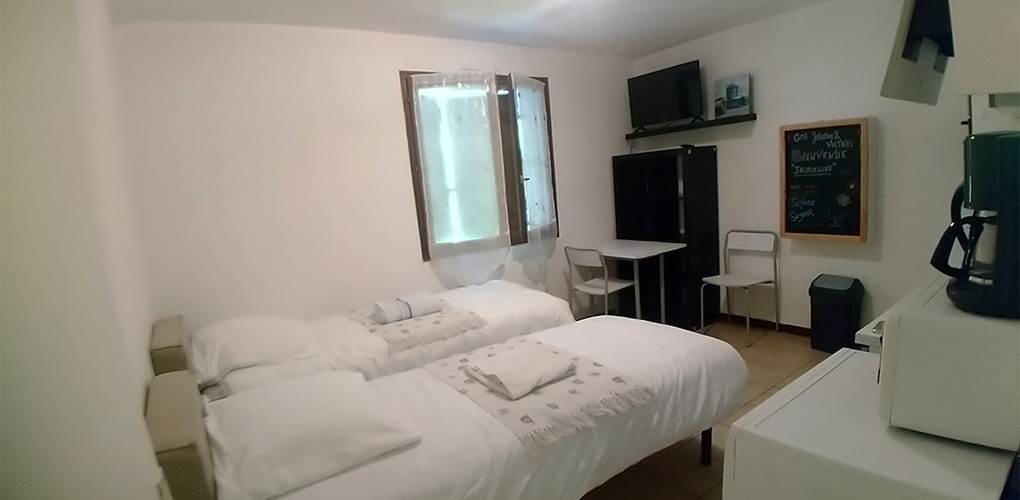 LE CALAS St1 Chambre-cuisine