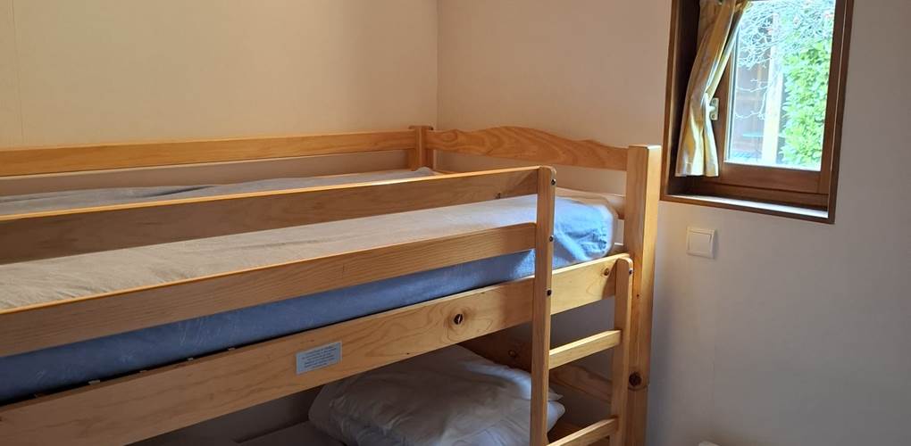 Chambre avec lits superposés