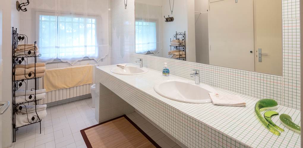 Salle de bain 1er étage