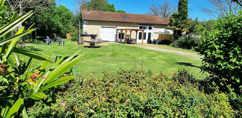 Maison de vacances Dordogne Périgord La Petite Clavelie 01