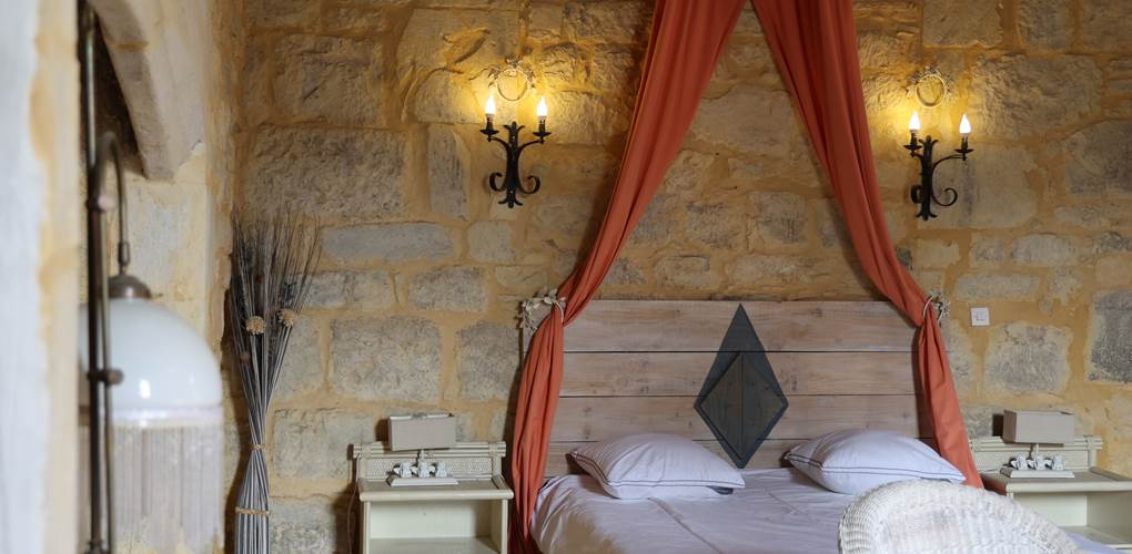 Chateau de Saint Chamarand, chambre des Peyronnenc, Aile Renaissance (2)