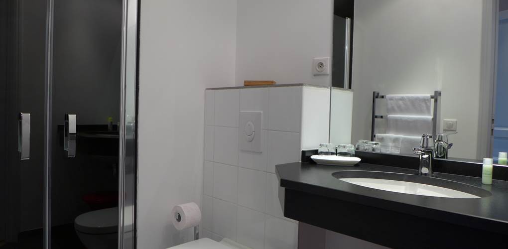 Chambre XXIème, salle d'eau