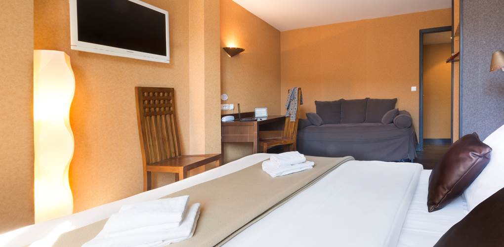 Chambre Supérieure Logis Hotel Relais de Vellinus Beaulieu sur Dordogne