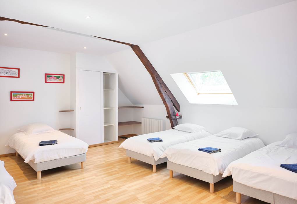 Dortoir 6 lits Etage Gîte Grande Evasion