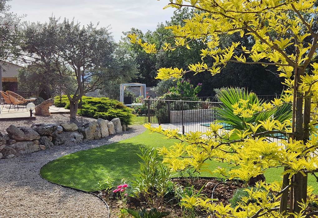 24 terrasse et jardin gite 3 2