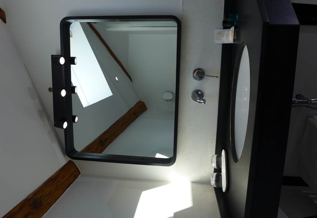 Les Versaillaises « sous les toits » salle d’eau