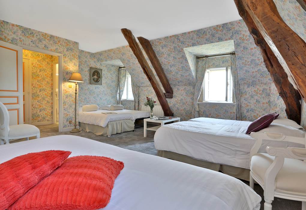 Chambre familiale 15 château 2 à 6 couchages
