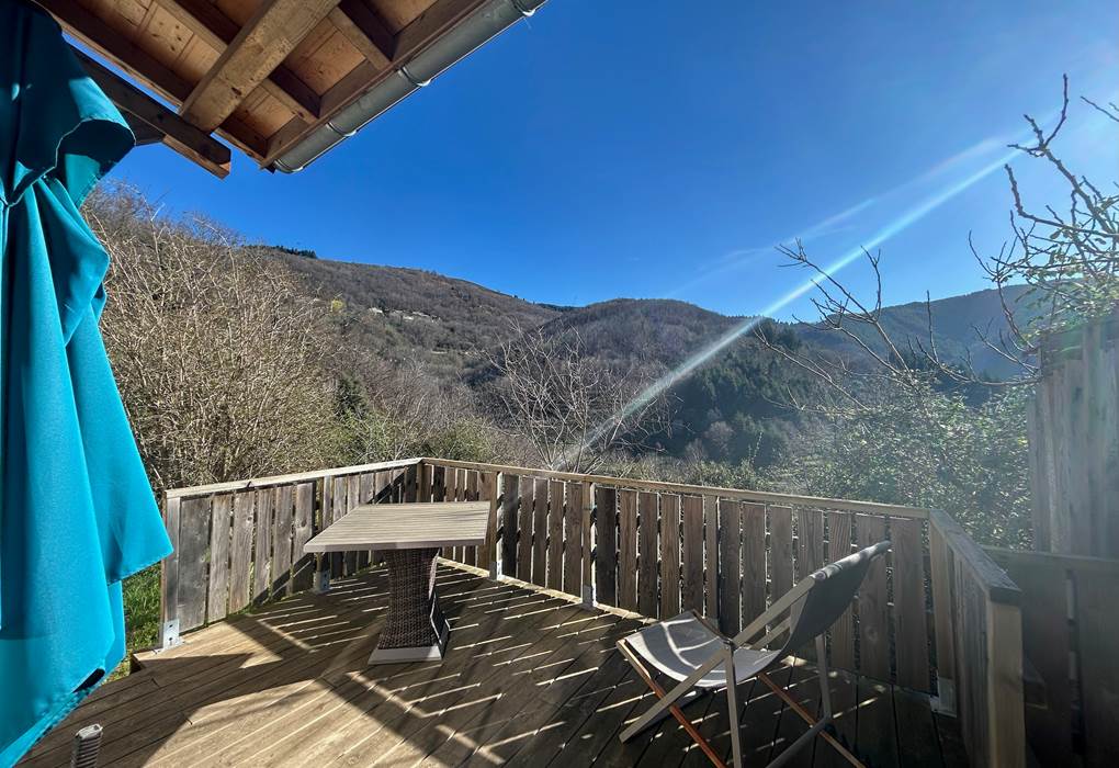 la calade chambres d'hotes et espace bien être ardèche terrasse chambre terracotta