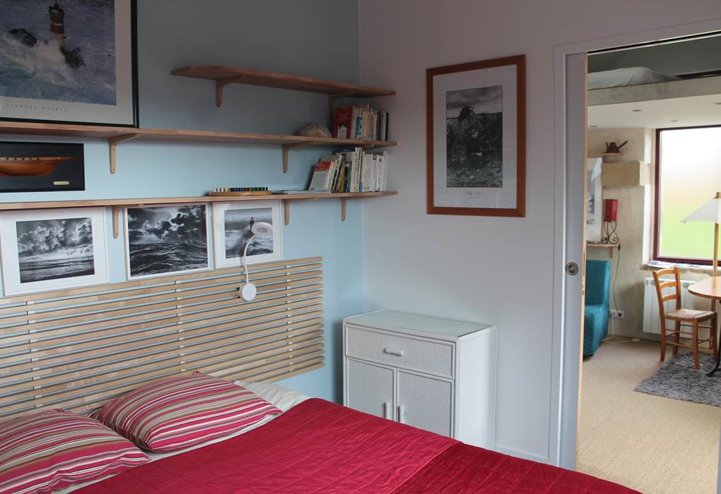 Gouelet-Ker "Ouessant" la chambre (lit de 160 cm) donne sur le séjour