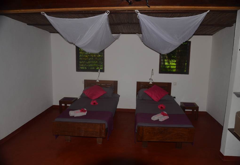 Chambre avec lits séparés