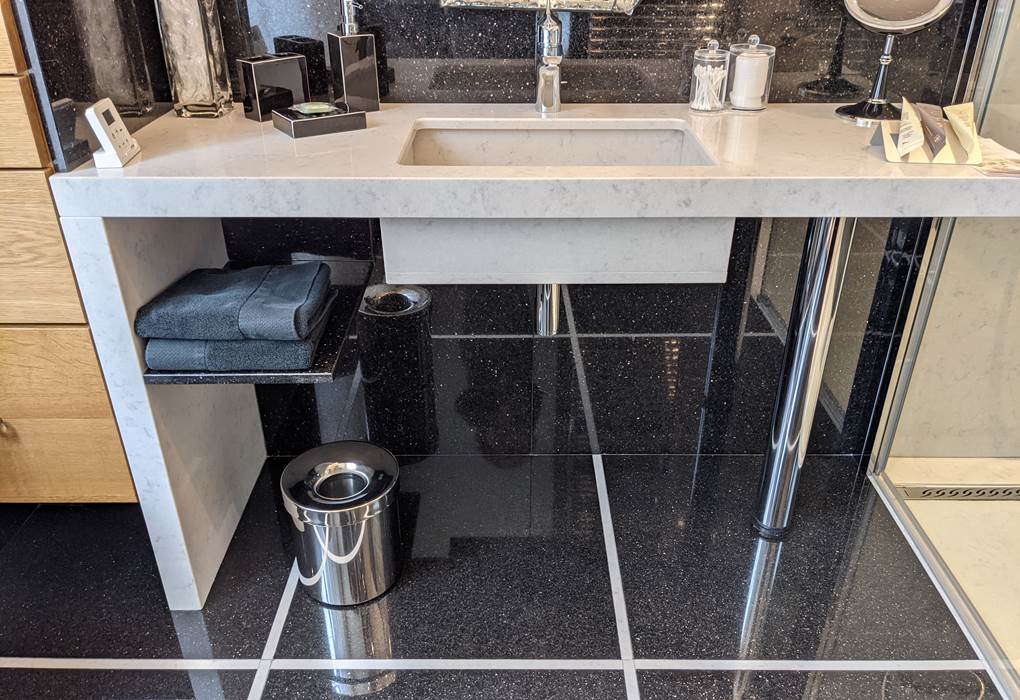 Salle de bain PMR (personne à mobilité réduite)