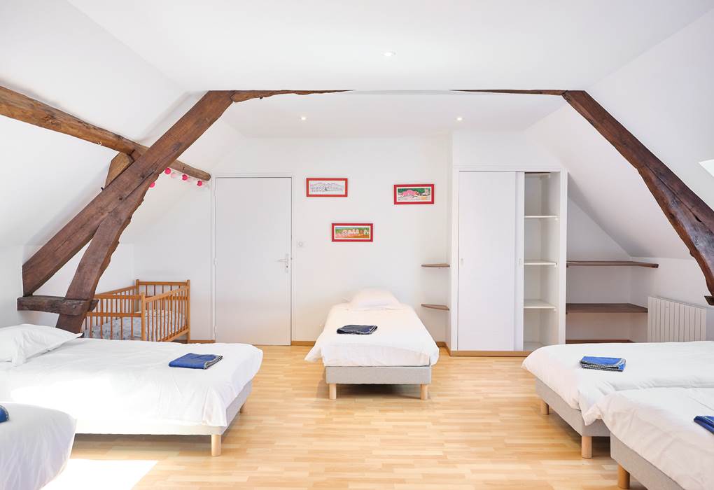Dortoir 6 lits Etage Gîte Grande Evasion