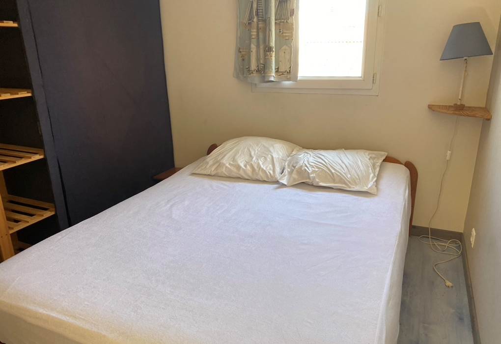 Espace nuit avec lit de 140