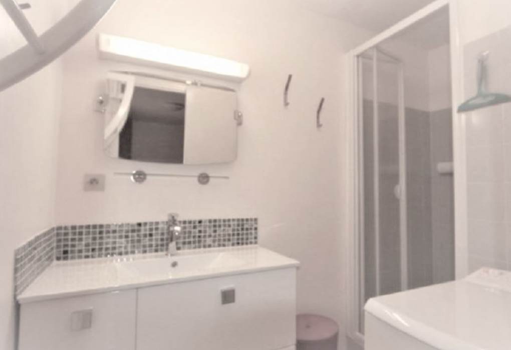 LOCATIONCURETHERMALESDB3