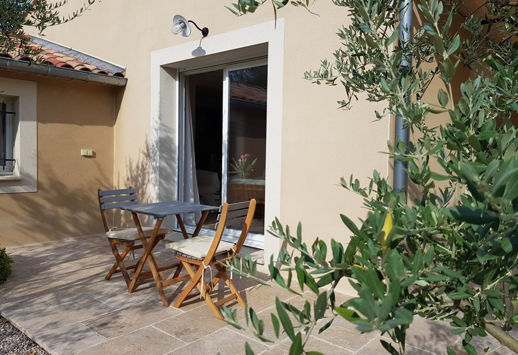 Terrasse Ouest gîte Luberon Lub'heureux Moments merveilleux en Provence