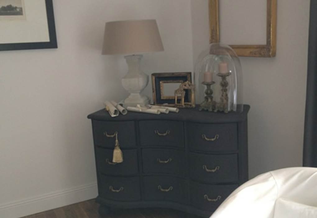 Chambre Jacinthe - Décoration et commode