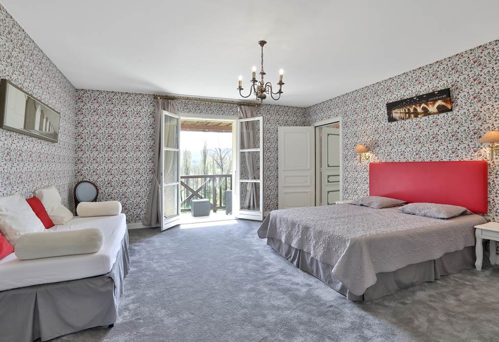 Gîte Junior Suite Gentilhommière 31-32 avec balcon - Chambre de 2 à 4 personnes
