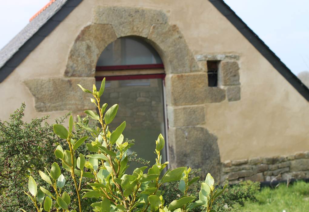 gouelet-ker chambres et gîtes, porte typique du 17 ème siècle