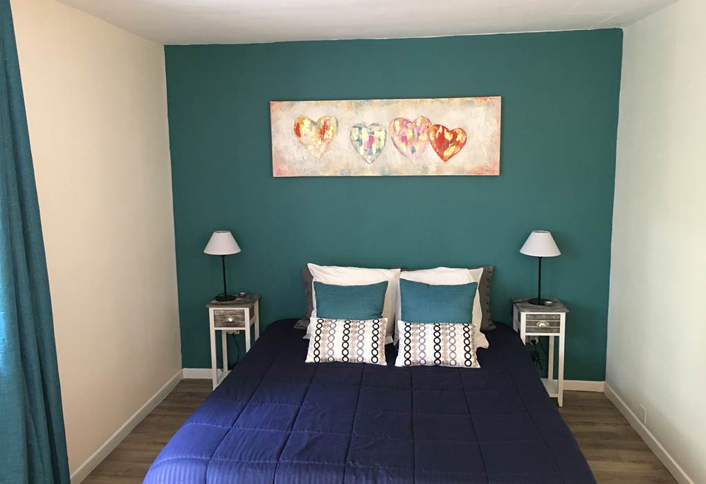 Salon maison hotes monclar chambre