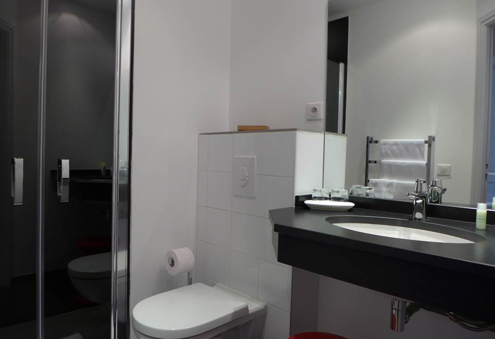 Chambre XXIème, salle d'eau