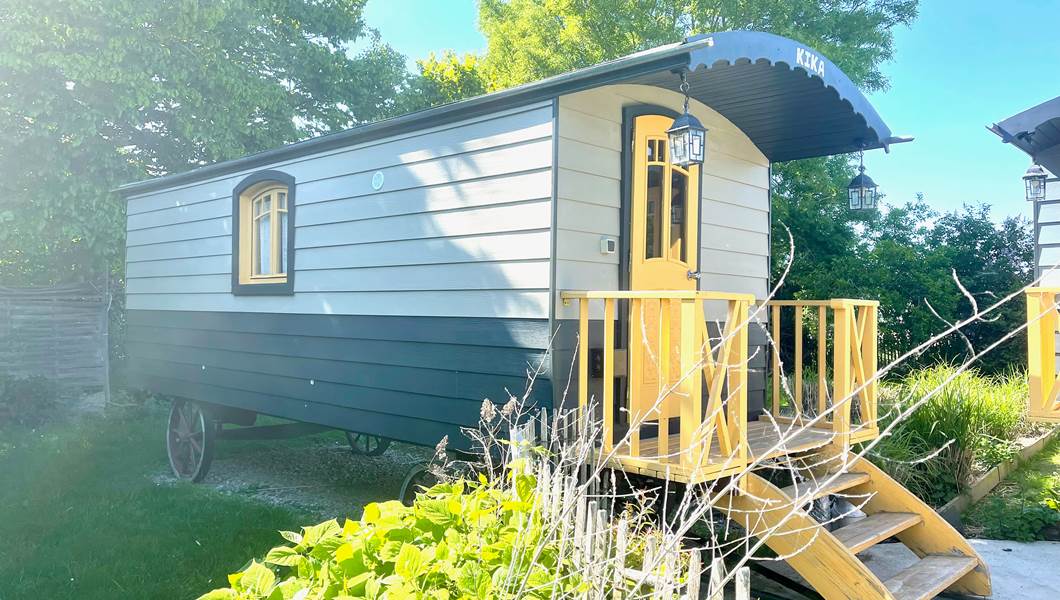 © Au Presbytère de Saigneville - le gîte a.k.a la roulotte de Kika