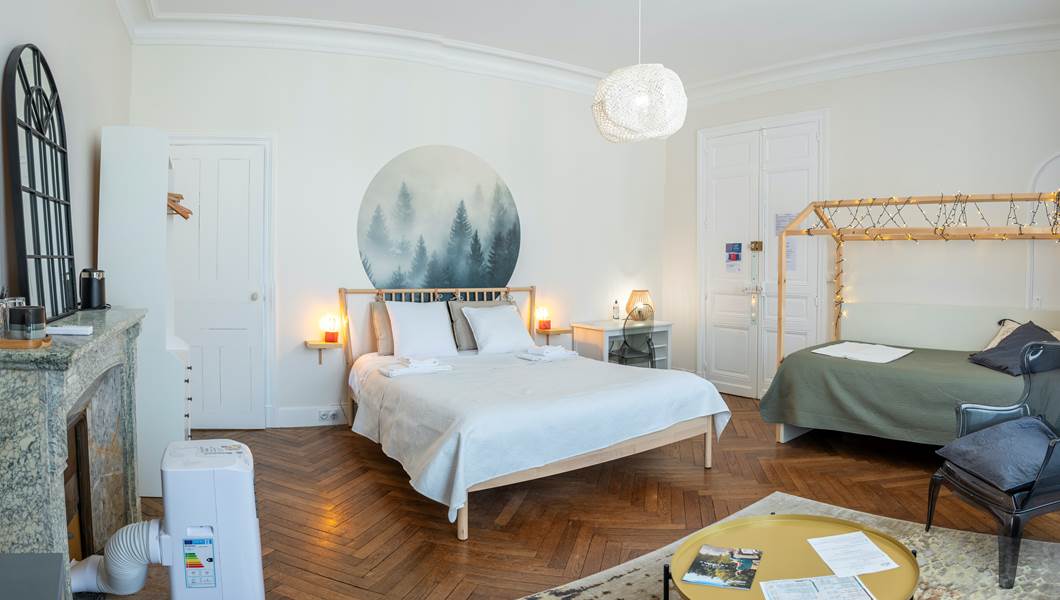 La_Grande_Maison-camille pano