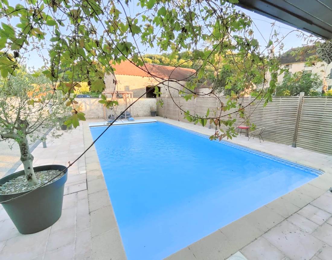 piscine-chauffée-gite-de-groupe