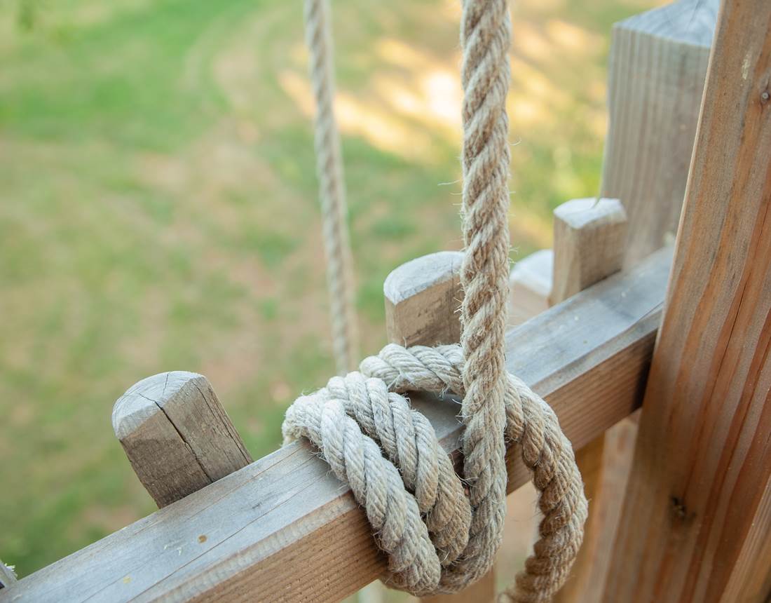 12 Domaine INYAQAB Petite Cabane poulie