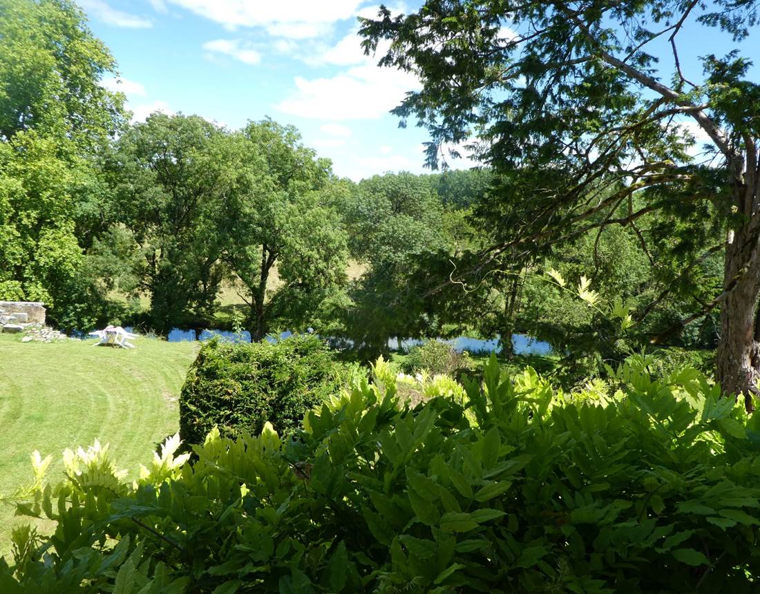 Vue de la chambre ocre
