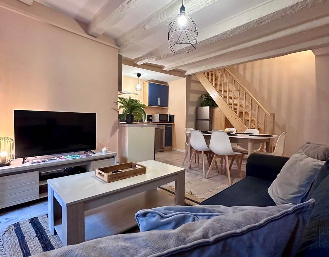 ade77406-ab15-4b00-a4ef-6c7732705373