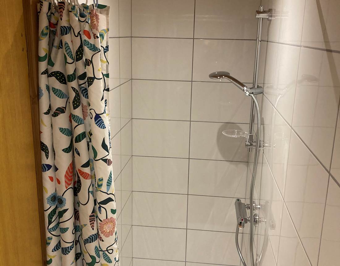 Douche à l'italienne