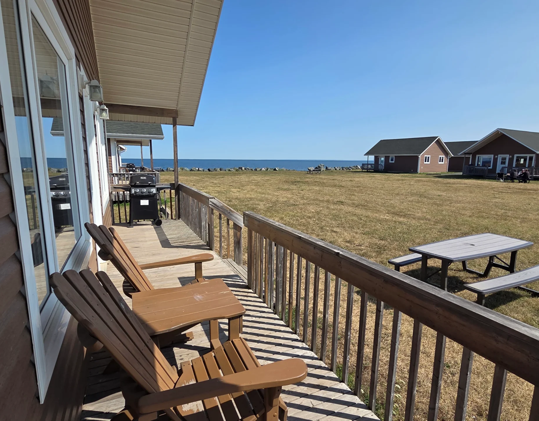 Terrasse privée du chalet Acadien