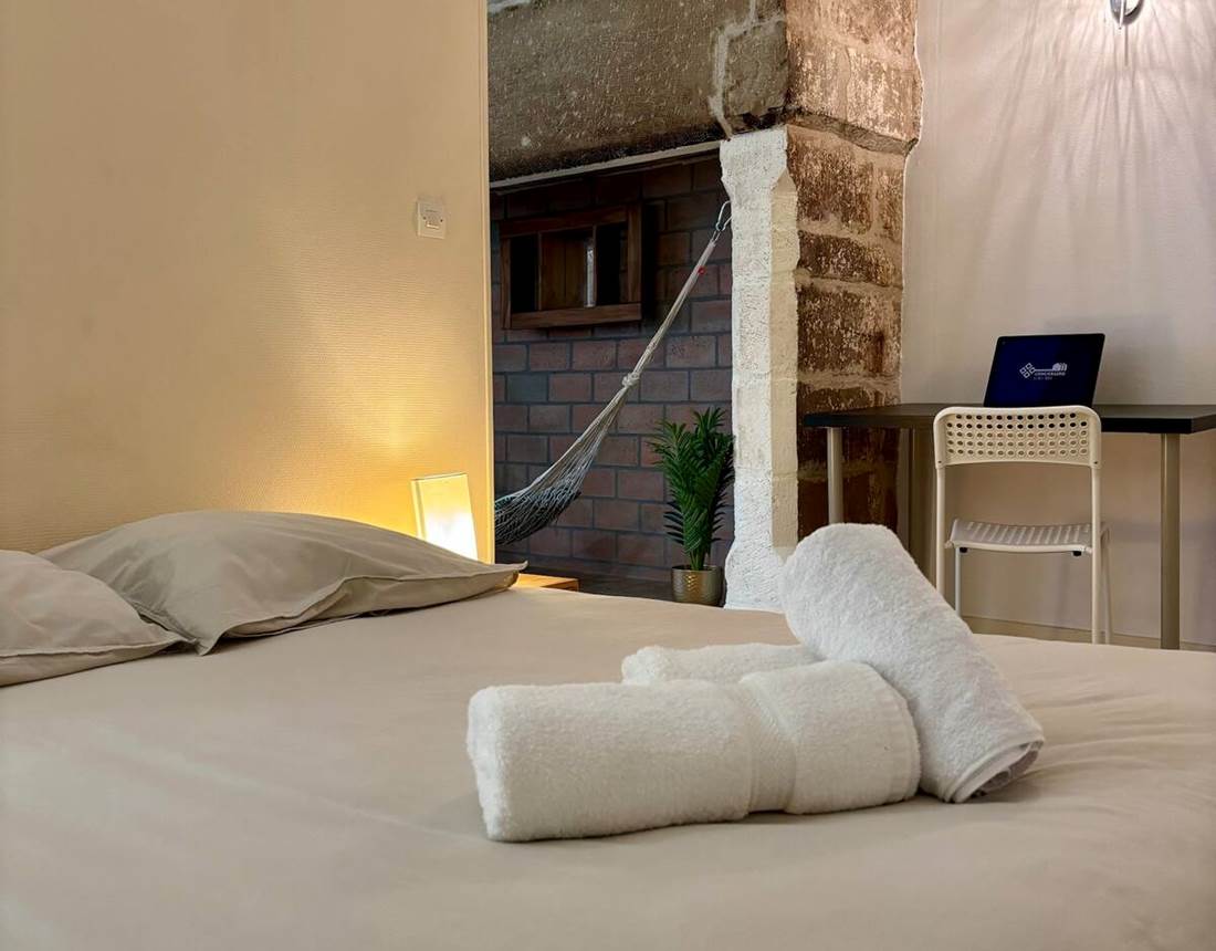 db854b56-f081-4f04-8eb0-637ab74066c9