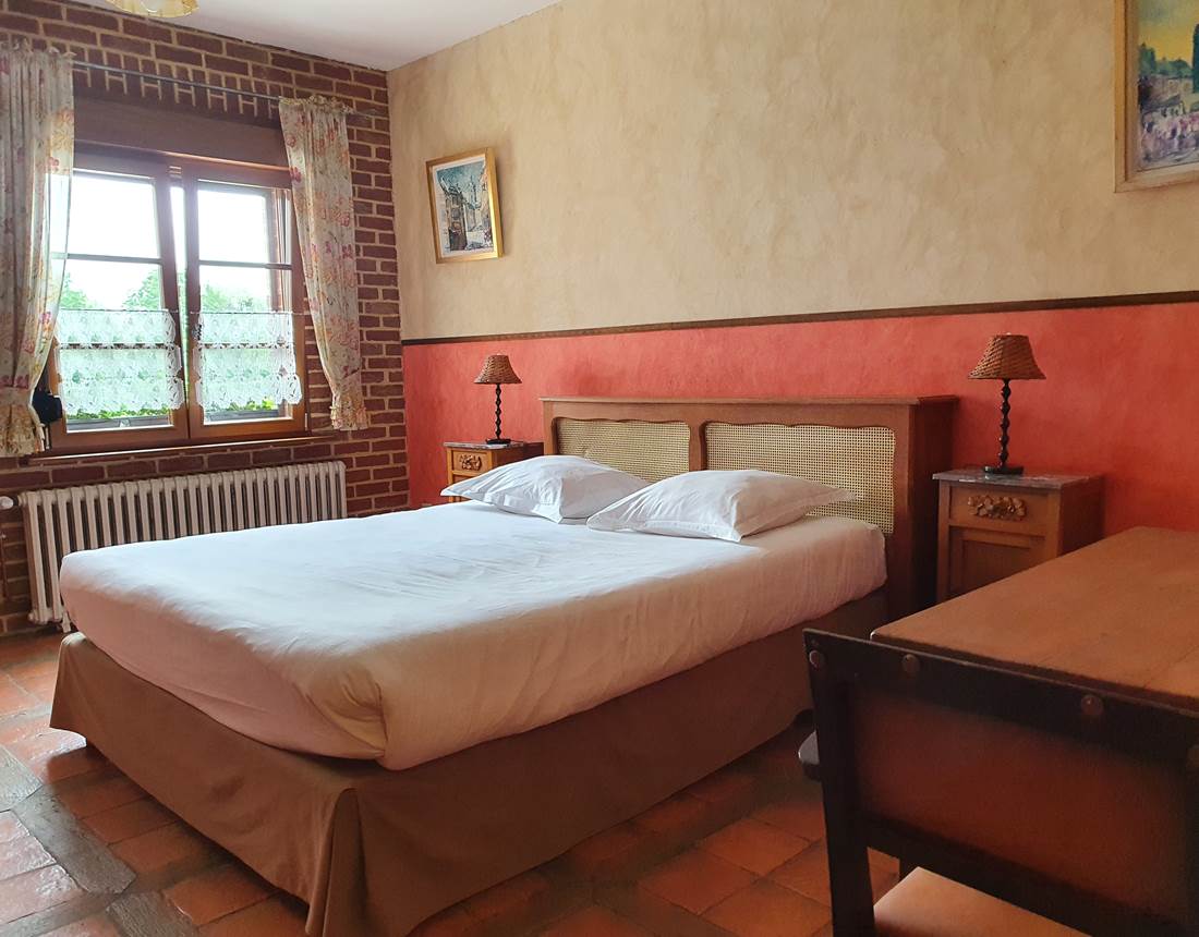 Vue sur le bocage et les ânes