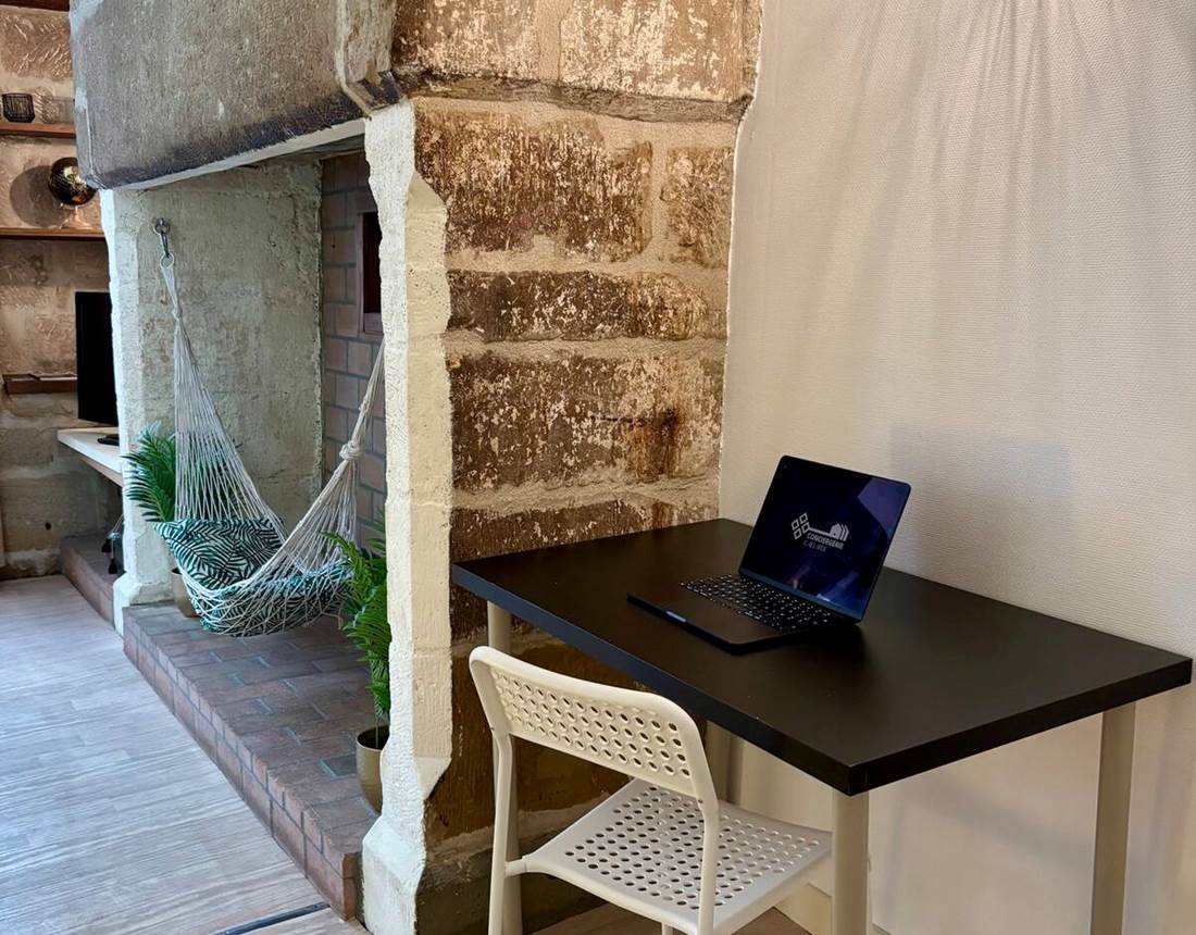 ae38b186-15e8-4e06-b92b-e3c39ffbed25