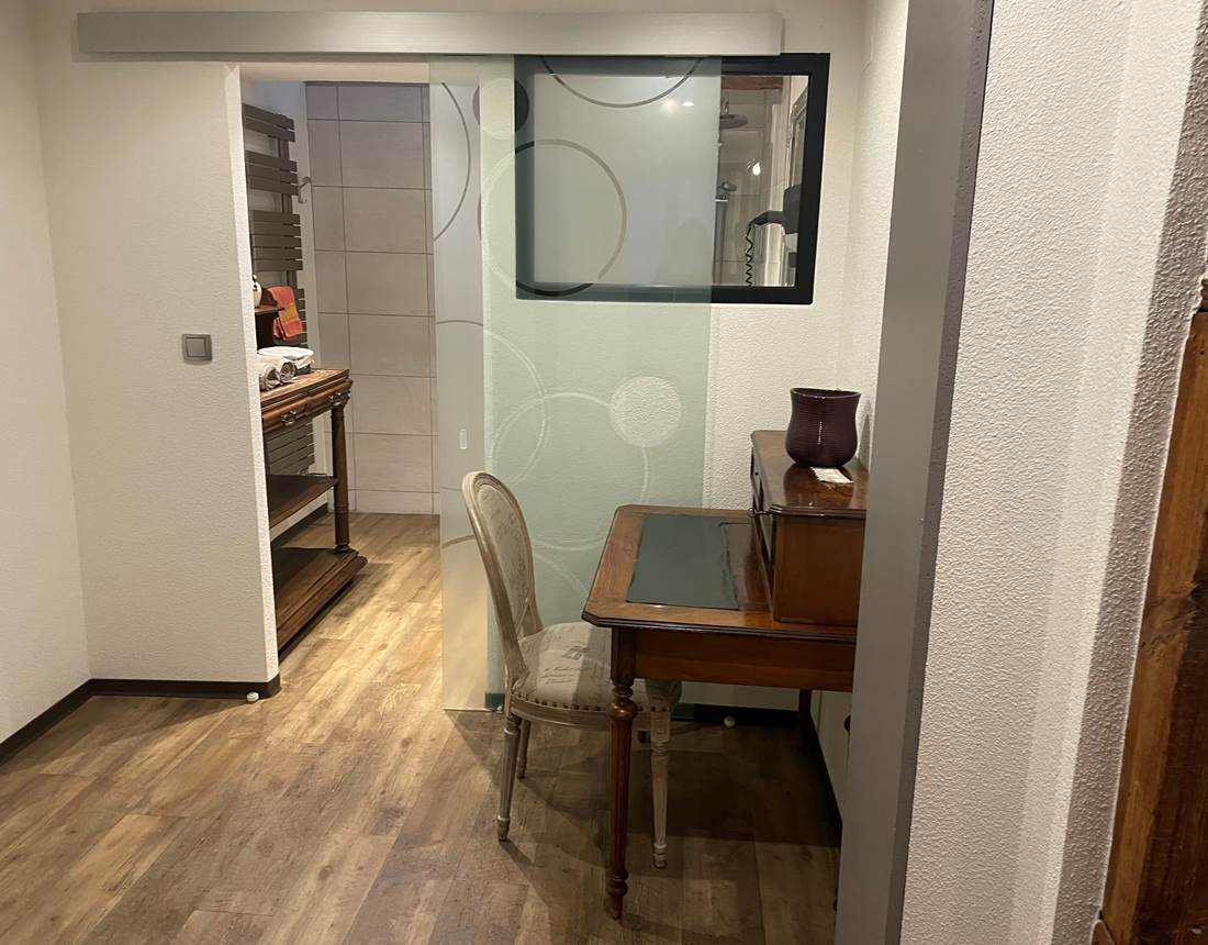 Bureau et salled e bain Blaye
