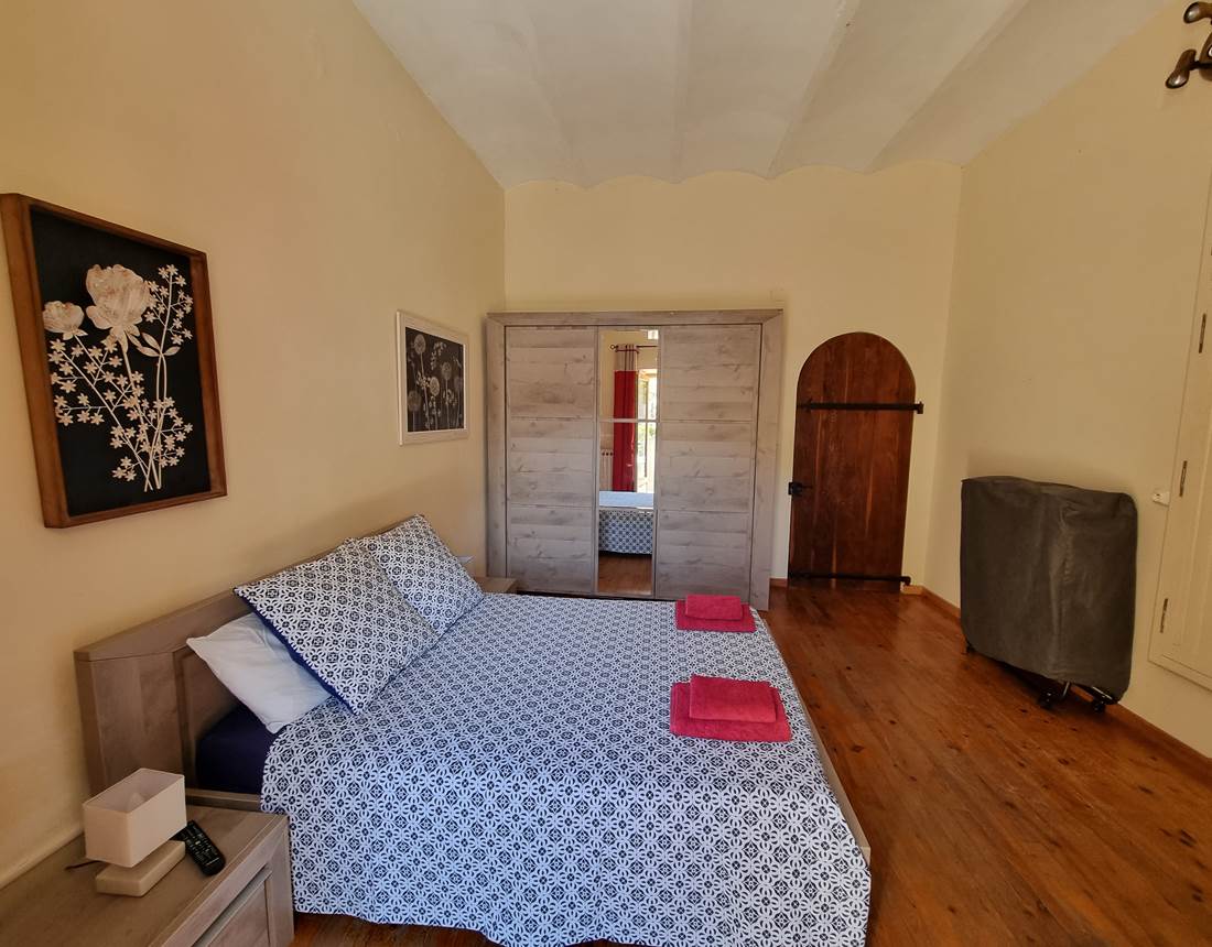 chambre avec lit appoint