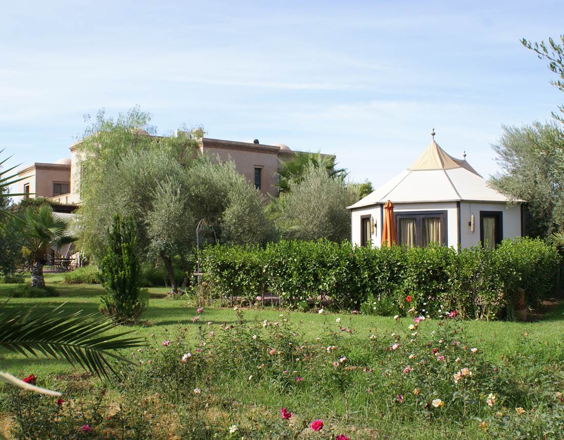 Suite sous tente caïdale et Kasbah Aâlma d'Or à Marrakech