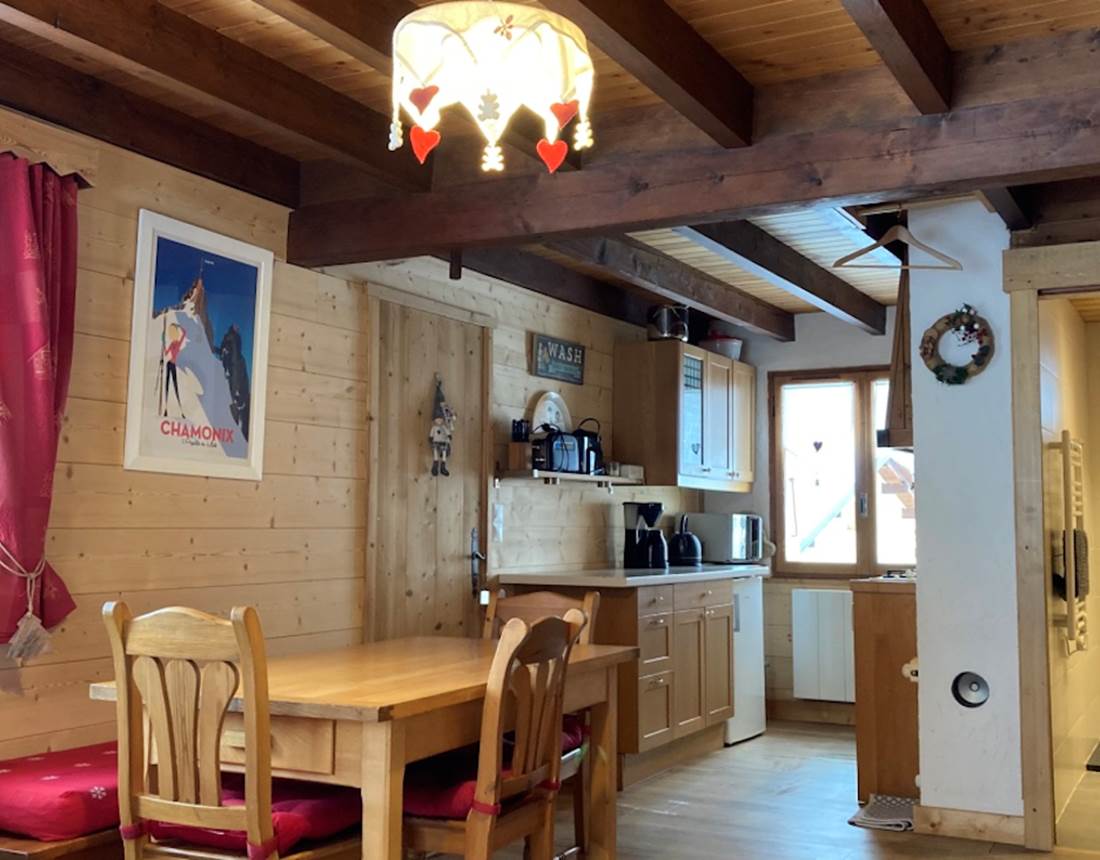séjour cuisine chalet cosy