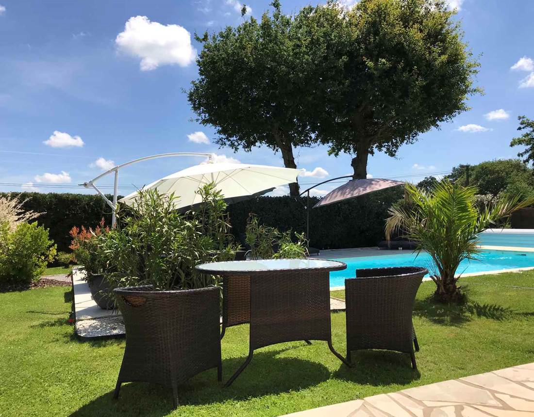 Terrasse privative  chambre Les Sablons